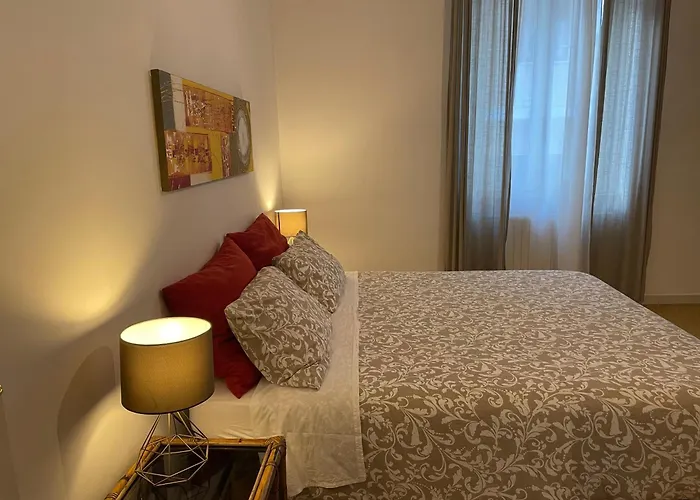 Regina Elena Al Mare *